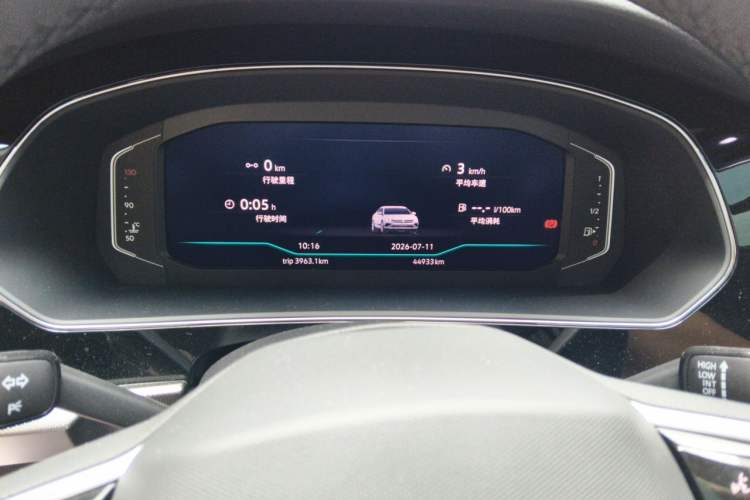 Used Volkswagen Passat 2023 330TSI Starry Luxury Edition Odometer Close Up