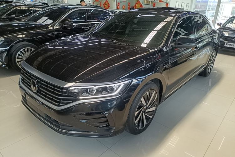 Used Volkswagen Passat 2023 Facelift 330TSI Luxury Edition Guazi used car, China used car export, Used car for sale, Used  cars, Cheapest cars for sale