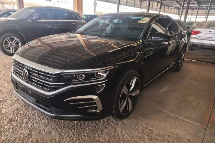 Used Volkswagen Passat 2023 Revised Version 380TSI Flagship Edition Guazi used car, China used car export, Used car for sale, Used cars, Cheapest cars for sale