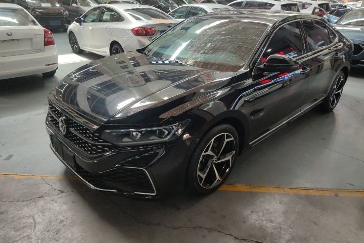 Ojetý Volkswagen Passat 2023 Restyled 330TSI Starry Luxury Edition Guazi used car, China used car export, Used car for sale, Used cars, Cheapest cars for sale