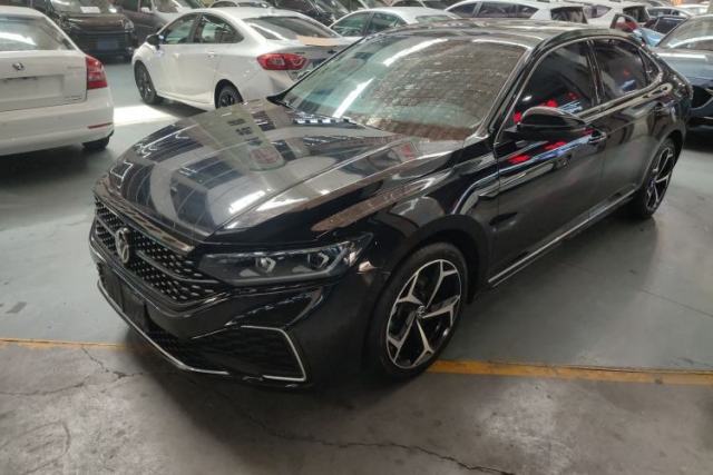 Used Volkswagen Passat 2023 Restyled 330TSI Starry Luxury Edition