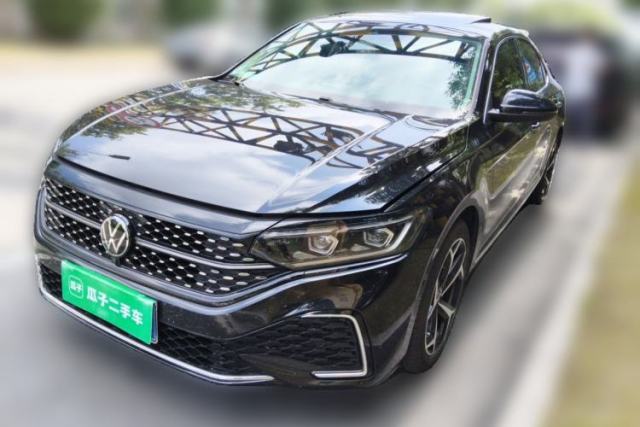 Used Volkswagen Passat 2023 330TSI Starry Luxury Edition