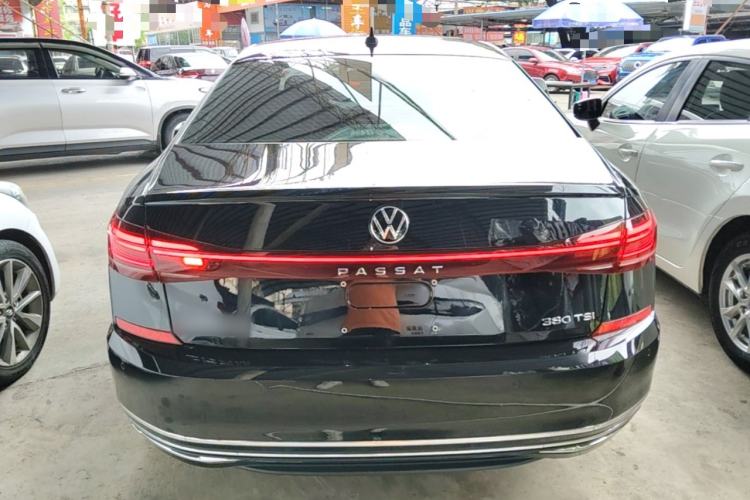 Used Volkswagen Passat 2023 Facelift 330TSI Luxury Edition Rear