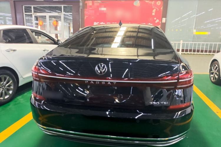 Used Volkswagen Passat 2023 Facelift 330TSI Luxury Edition Rear