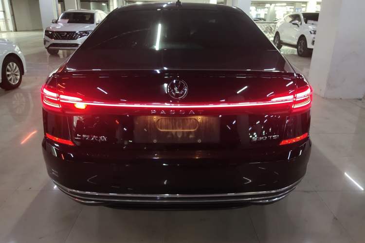 Used Volkswagen Passat 2023 Facelift 330TSI Luxury Edition Rear