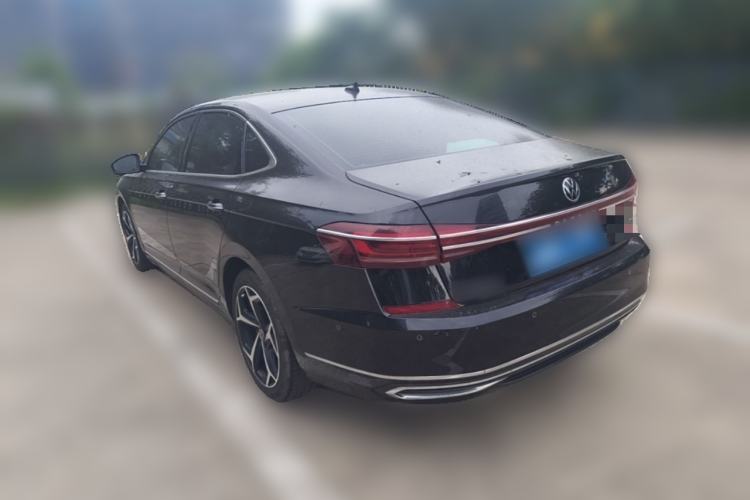 Used Volkswagen Passat 2023 Facelift 330TSI Prestige Edition Rear Left 45 Deg