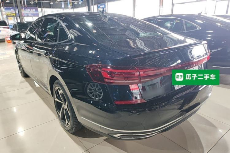 Used Volkswagen Passat 2023 330TSI Starry Elite Edition Rear Left 45 Deg