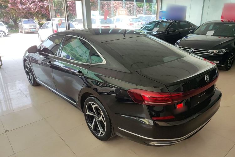 Used Volkswagen Passat 2023 Revised 330TSI Starry Elite Edition Rear Left 45 Deg