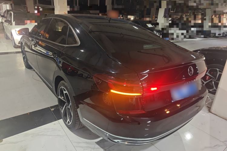 Used Volkswagen Passat 2023 Revised 330TSI Starry Elite Edition Rear Left 45 Deg