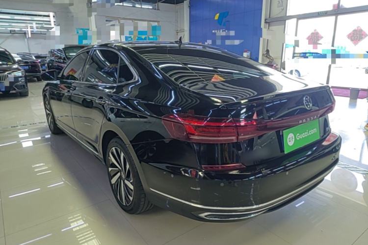 Used Volkswagen Passat 2023 Facelift 330TSI Prestige Edition Rear Left 45 Deg