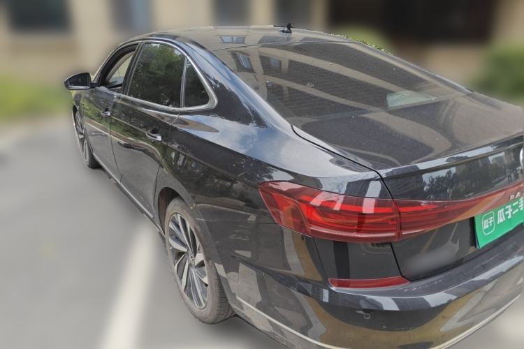 Used Volkswagen Passat 2023 380TSI Flagship Edition Rear Left 45 Deg