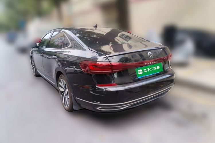 Used Volkswagen Passat 2023 330TSI Luxury Edition Rear Left 45 Deg