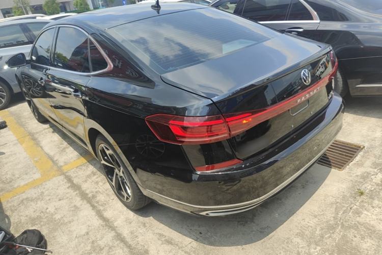Used Volkswagen Passat 2023 Restyled 330TSI Starry Luxury Edition Rear Left 45 Deg