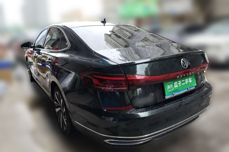 Used Volkswagen Passat 2023 330TSI Starry Elite Edition Rear Left 45 Deg