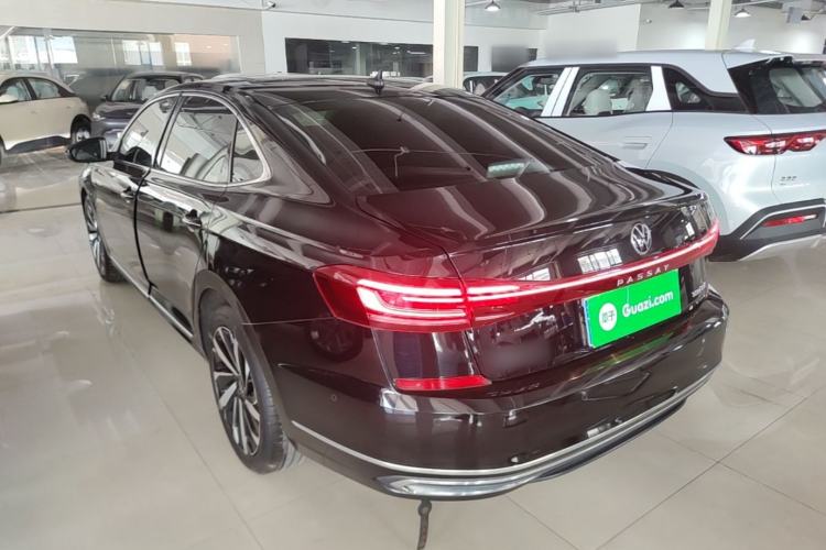 Used Volkswagen Passat 2023 330TSI Luxury Edition Rear Left 45 Deg