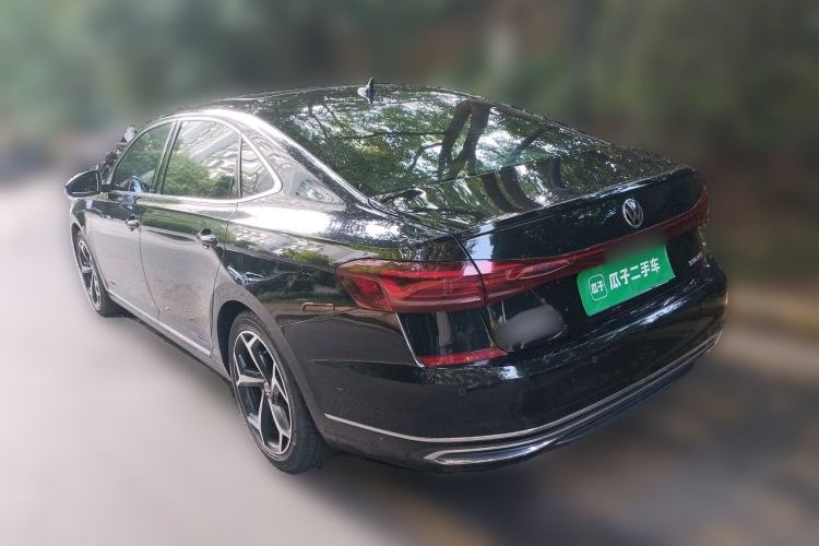 Used Volkswagen Passat 2023 330TSI Starry Elite Edition Rear Left 45 Deg