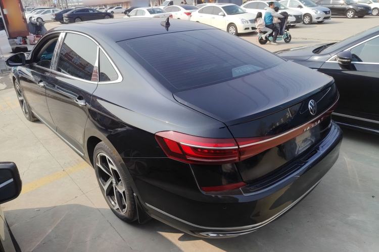 Used Volkswagen Passat 2023 Revised 330TSI Starry Elite Edition Rear Left 45 Deg