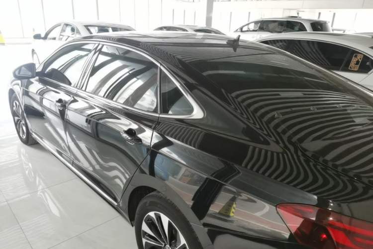 Used Volkswagen Passat 2023 330TSI Starry Elite Edition Rear Left 45 Deg