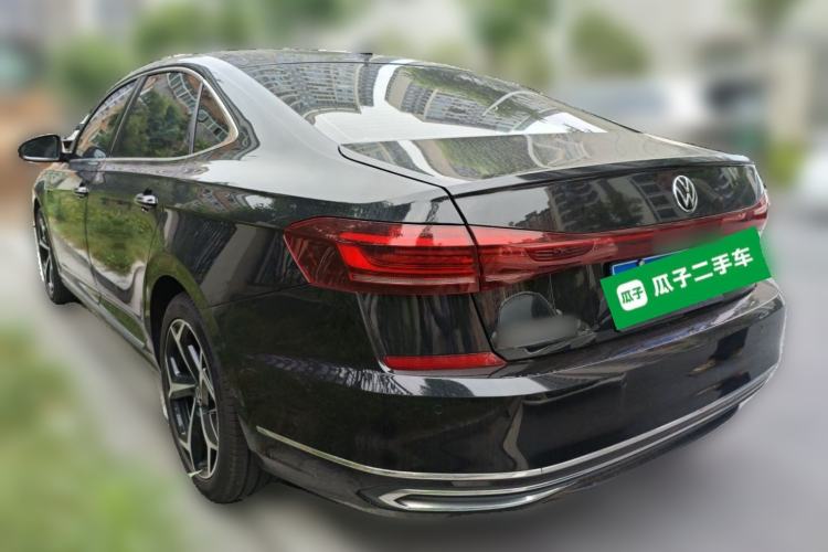 Used Volkswagen Passat 2023 Restyled 330TSI Starry Luxury Edition Rear Left 45 Deg