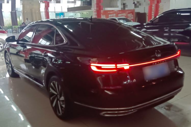 Used Volkswagen Passat 2023 Revised 330TSI Elite Edition Rear Left 45 Deg