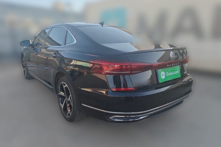 Used Volkswagen Passat 2023 Restyled 330TSI Starry Luxury Edition Rear Left 45 Deg