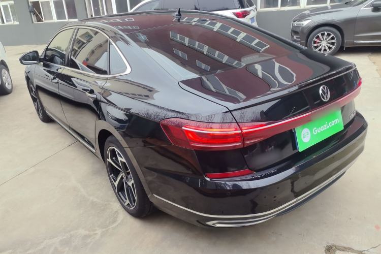 Used Volkswagen Passat 2023 Revised 330TSI Starry Elite Edition Rear Left 45 Deg