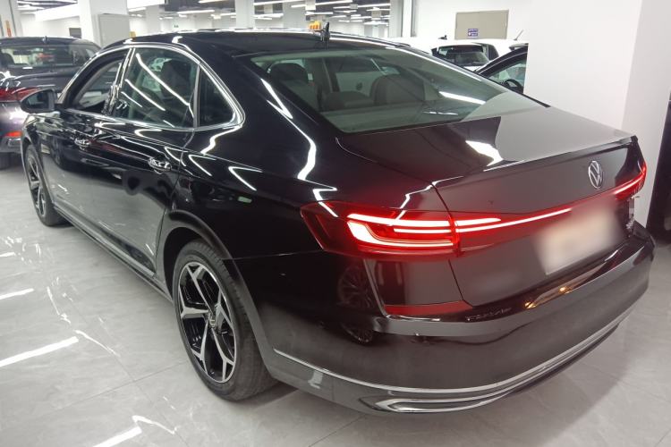 Used Volkswagen Passat 2023 Restyled 330TSI Starry Luxury Edition Rear Left 45 Deg