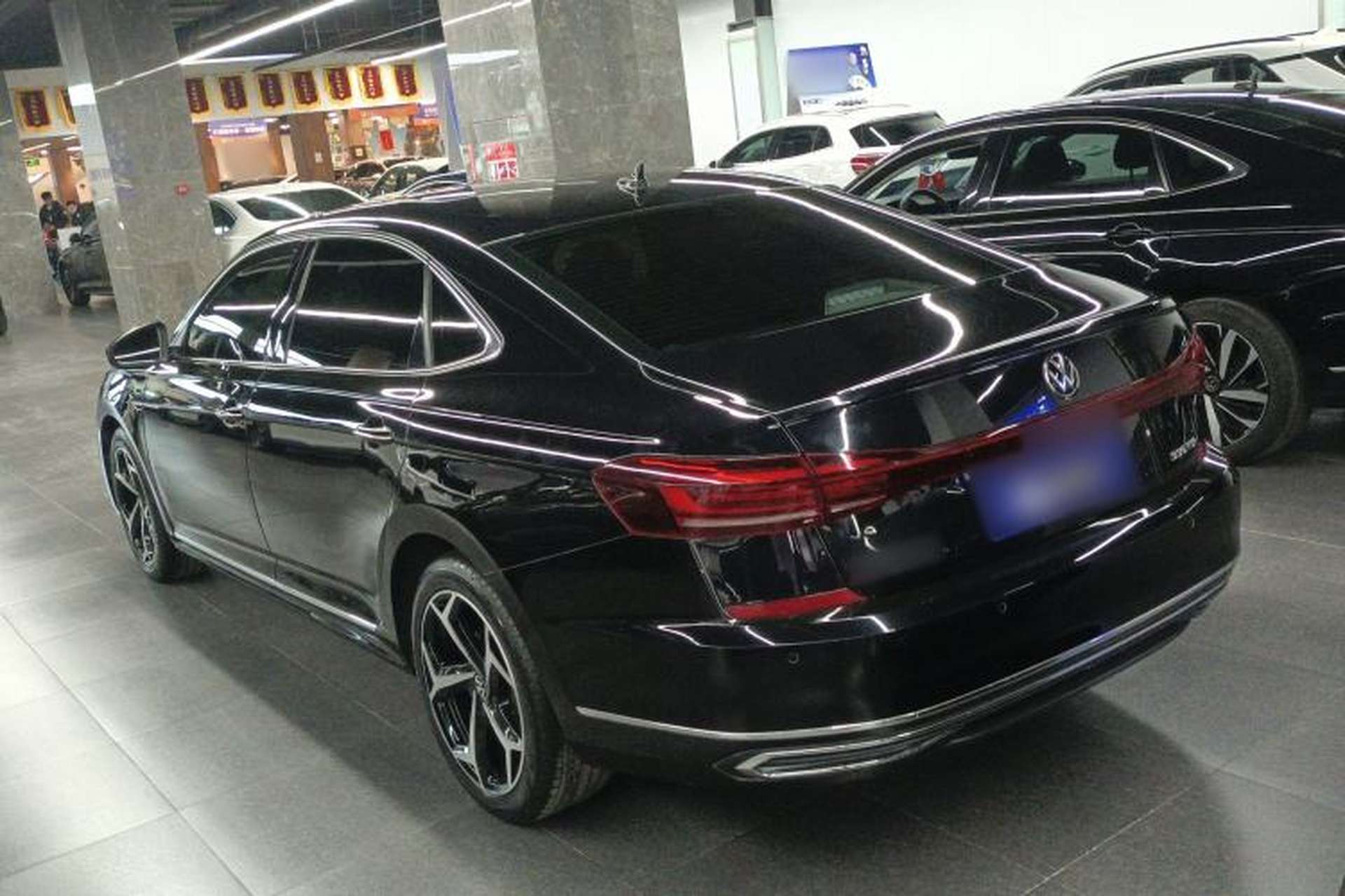 Used Volkswagen Passat 2023 Revised 330TSI Starry Elite Edition Rear Left 45 Deg
