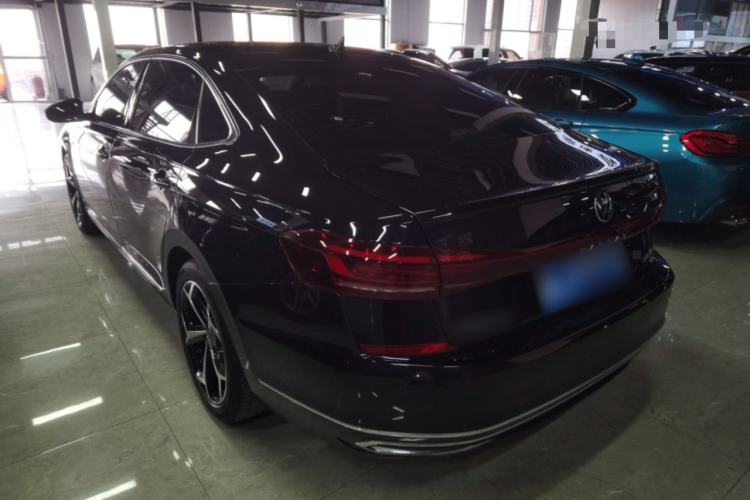 Used Volkswagen Passat 2023 330TSI Starry Luxury Edition Rear Left 45 Deg