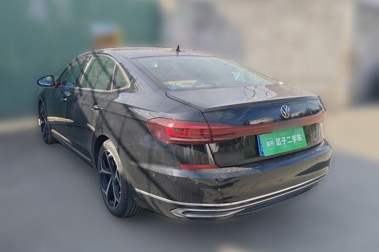 Used Volkswagen Passat 2023 330TSI Starry Luxury Edition Rear Left 45 Deg