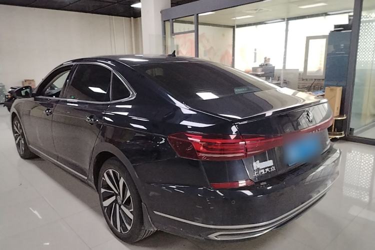 Used Volkswagen Passat 2023 Revised 330TSI Starry Elite Edition Rear Left 45 Deg