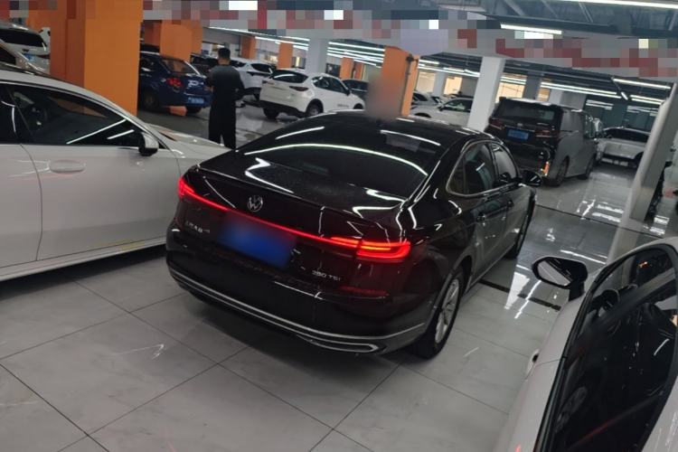Used Volkswagen Passat 2023 Revised Version 280TSI Business Edition Rear Right 45 Deg