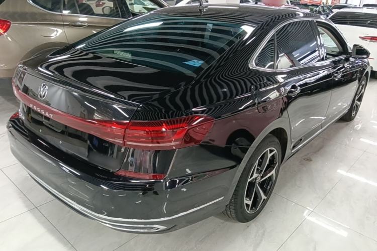 Used Volkswagen Passat 2023 Revised 330TSI Starry Elite Edition Rear Right 45 Deg