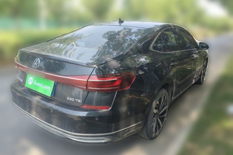 Used Volkswagen Passat 2023 Facelift 330TSI Prestige Edition Rear Right 45 Deg