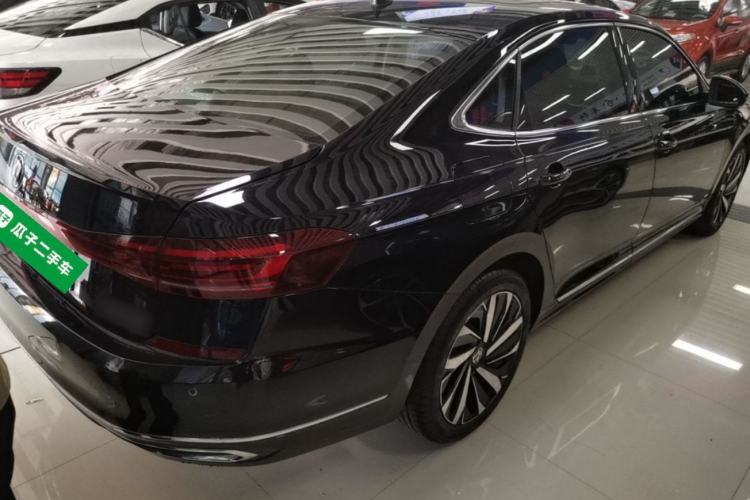 Used Volkswagen Passat 2023 330TSI Elite Edition Rear Right 45 Deg