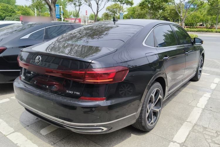 Used Volkswagen Passat 2023 Revised 330TSI Starry Elite Edition Rear Right 45 Deg