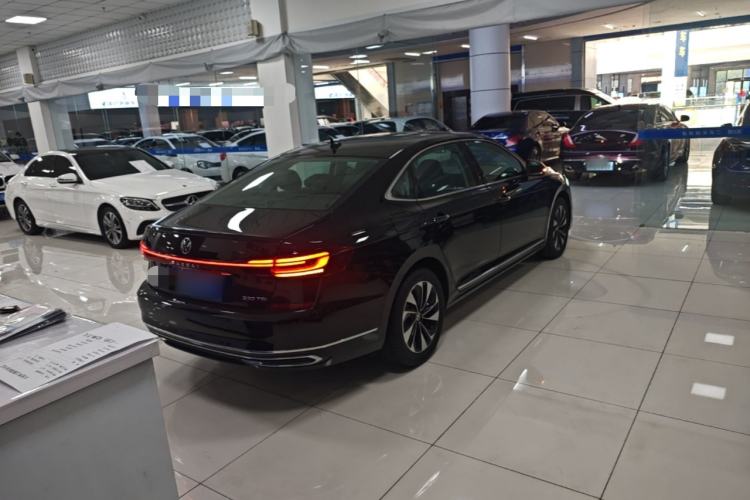 Used Volkswagen Passat 2023 330TSI Starry Elite Edition Rear Right 45 Deg