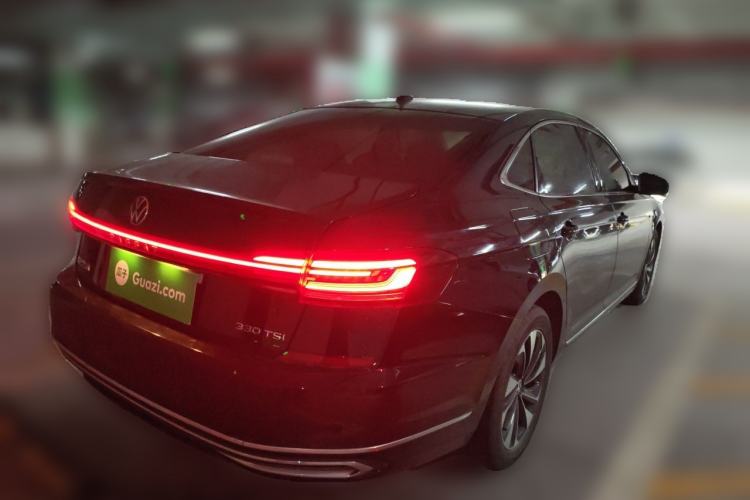 Used Volkswagen Passat 2023 330TSI Elite Edition Rear Right 45 Deg