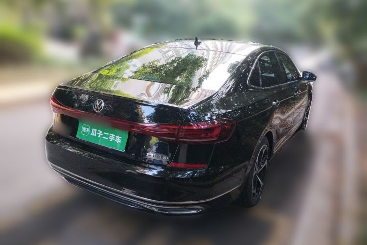 Used Volkswagen Passat 2023 330TSI Starry Elite Edition Rear Right 45 Deg