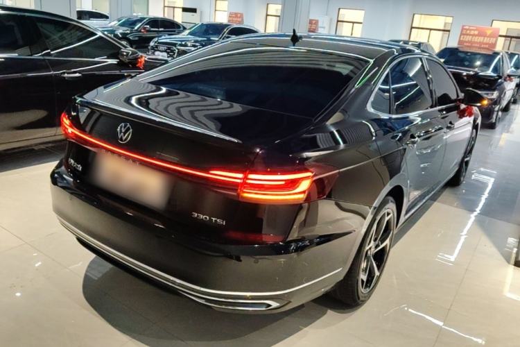Used Volkswagen Passat 2023 Revised 330TSI Starry Elite Edition Rear Right 45 Deg