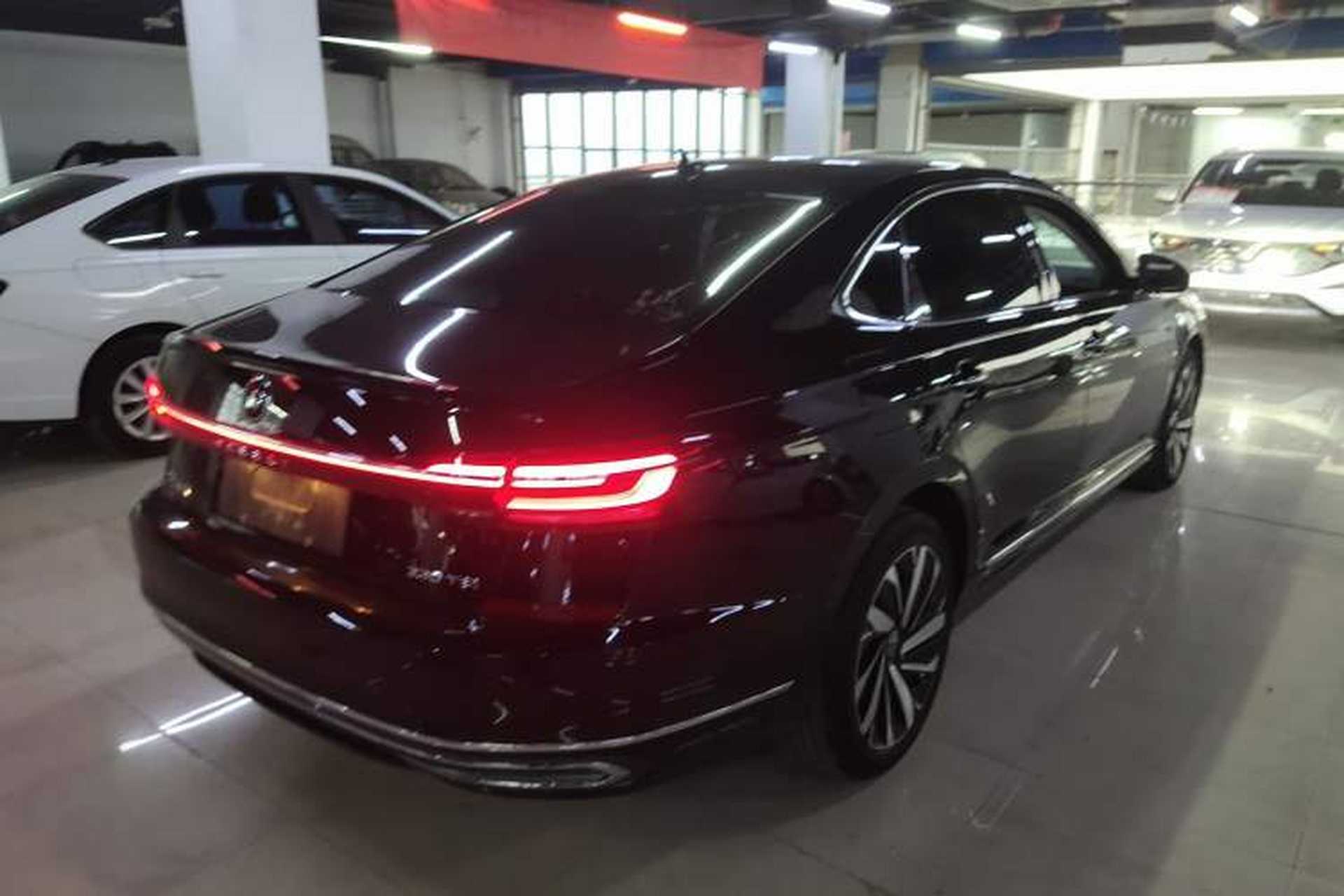 Used Volkswagen Passat 2023 Facelift 330TSI Luxury Edition Rear Right 45 Deg
