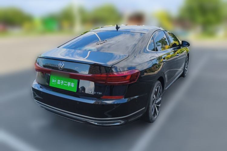 Used Volkswagen Passat 2023 Facelift 330TSI Luxury Edition Rear Right 45 Deg