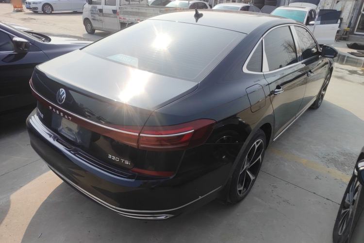 Used Volkswagen Passat 2023 Revised 330TSI Starry Elite Edition Rear Right 45 Deg