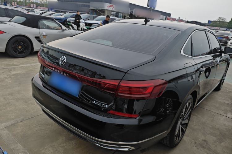 Used Volkswagen Passat 2023 330TSI Starry Elite Edition Rear Right 45 Deg