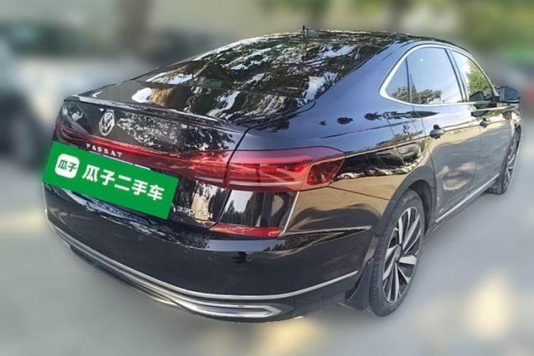 Used Volkswagen Passat 2023 330TSI Elite Edition Rear Right 45 Deg