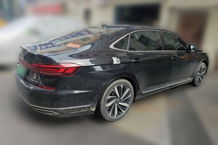 Used Volkswagen Passat 2023 330TSI Elite Edition Rear Right 45 Deg