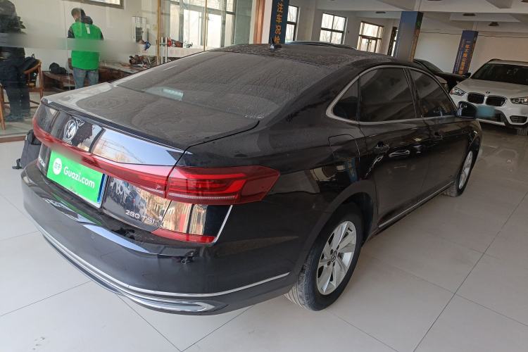 Used Volkswagen Passat 2023 280TSI Business Edition Rear Right 45 Deg
