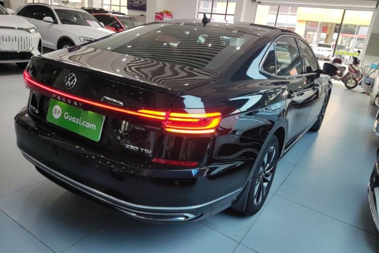 Used Volkswagen Passat 2023 Revised 330TSI Starry Elite Edition Rear Right 45 Deg