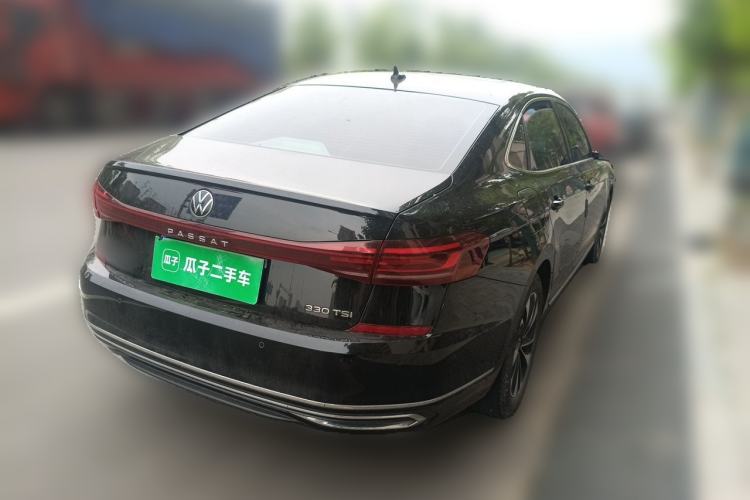 Used Volkswagen Passat 2023 330TSI Starry Elite Edition Rear Right 45 Deg