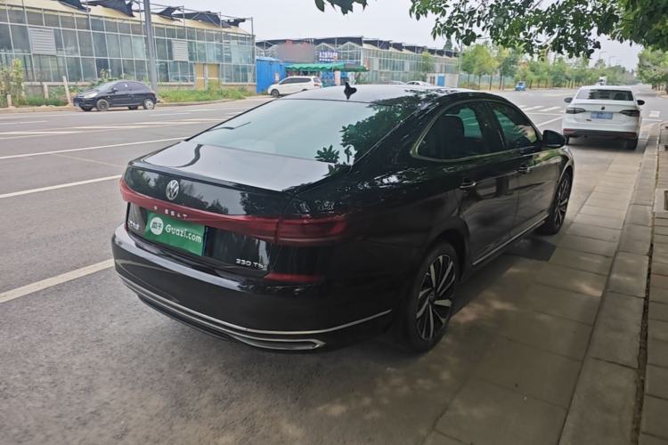 Used Volkswagen Passat 2023 Facelift 330TSI Luxury Edition Rear Right 45 Deg